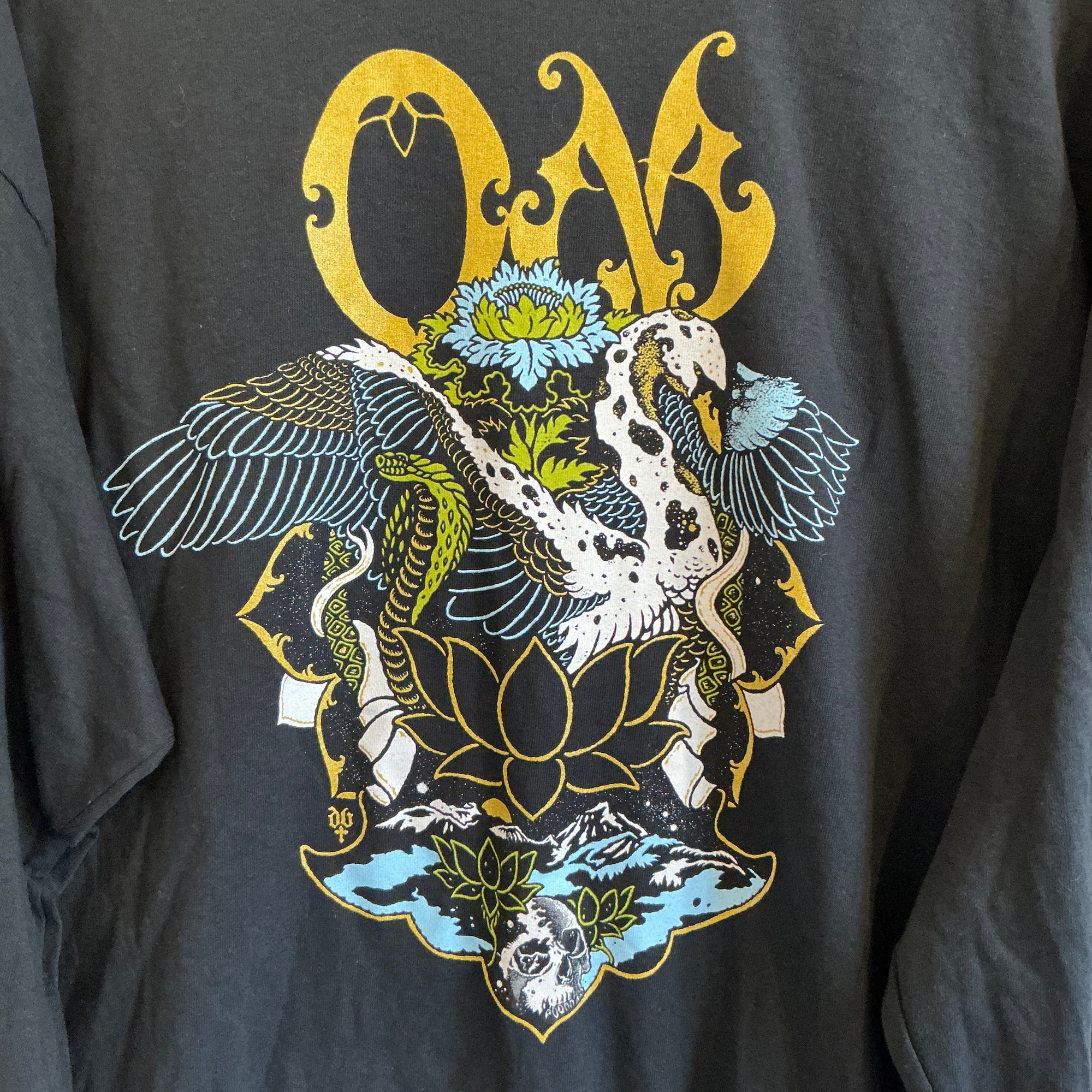 OM Swan : T-Shirt