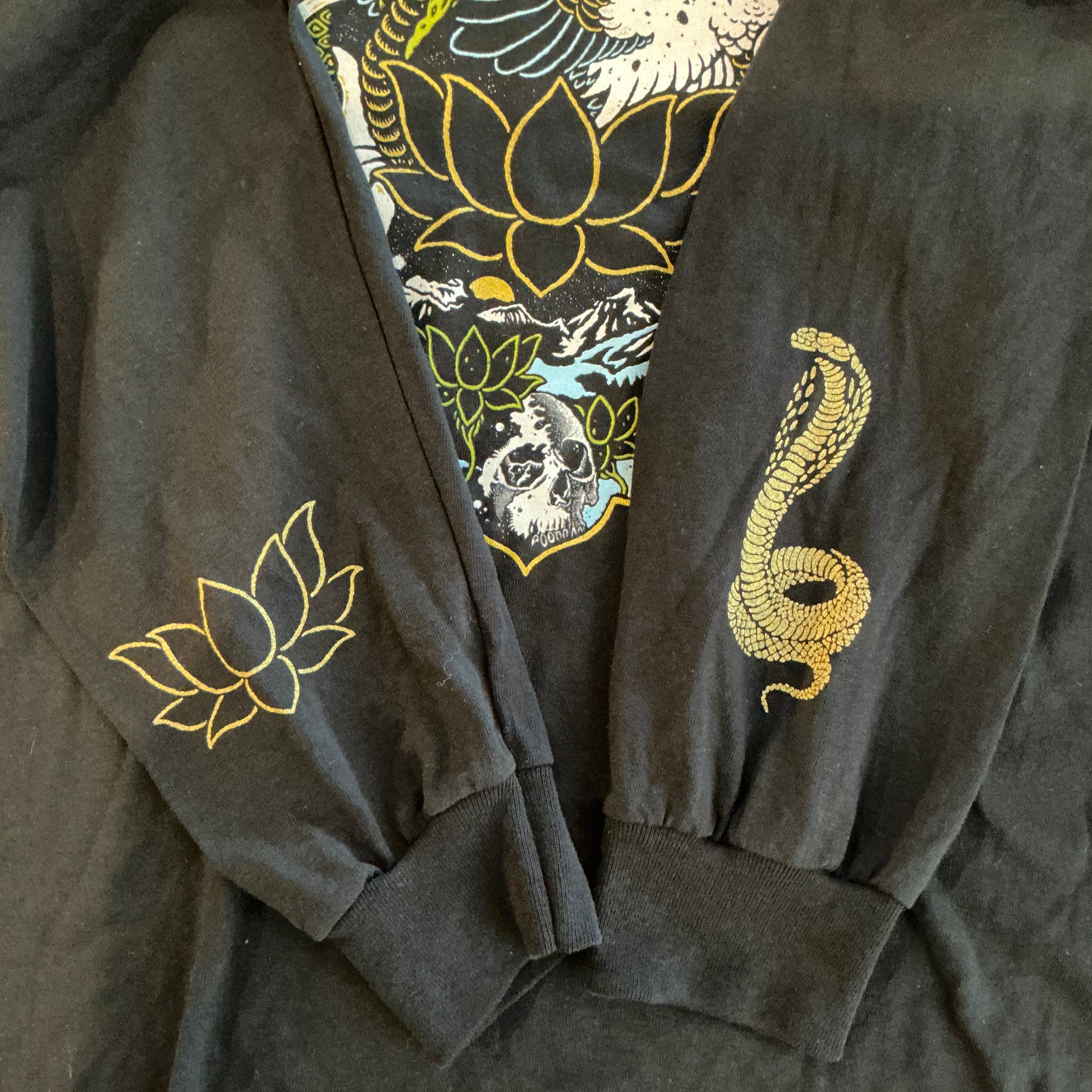 OM Swan : T-Shirt