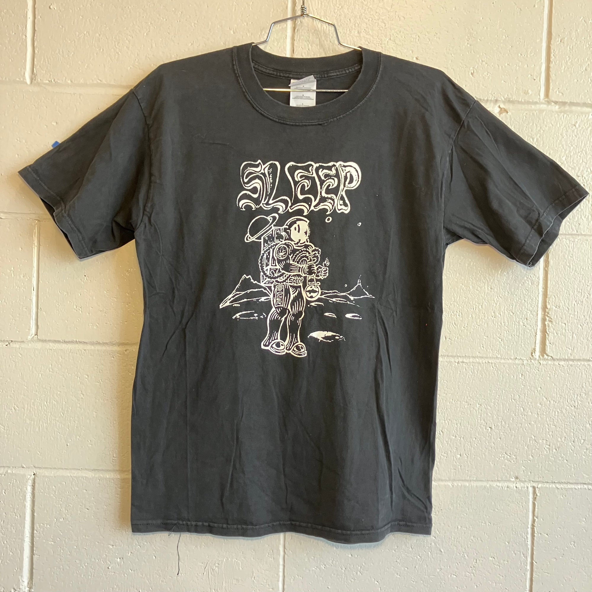 Sleep : Marijuanaut T-shirt