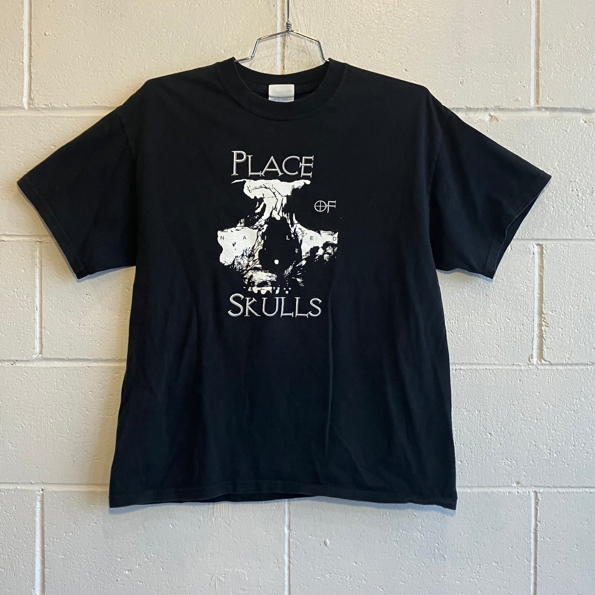 Place of Skulls : Nailed shirt