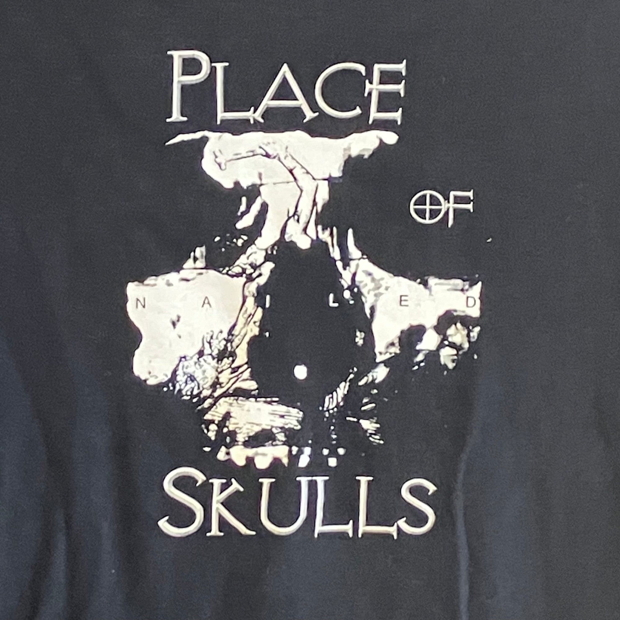 Place of Skulls : Nailed shirt