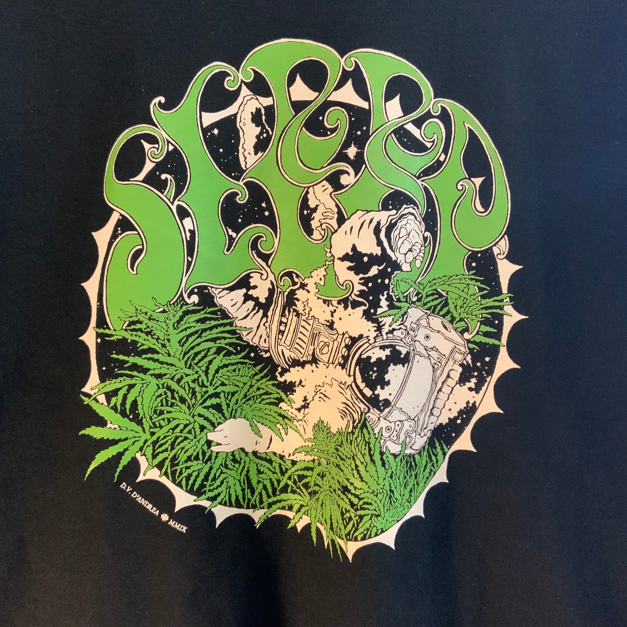 Sleep : Marijuanaut T-shirt